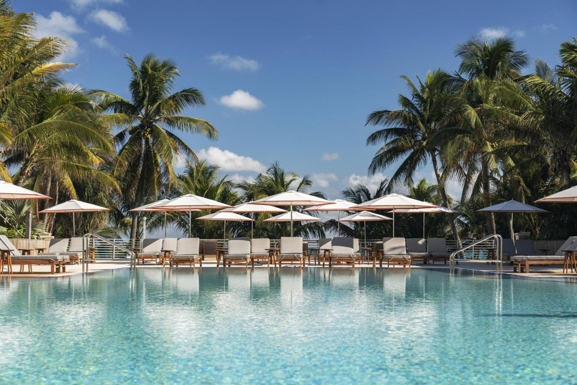 The Ritz-Carlton, South Beach Hotel Miami Beach Exterior photo