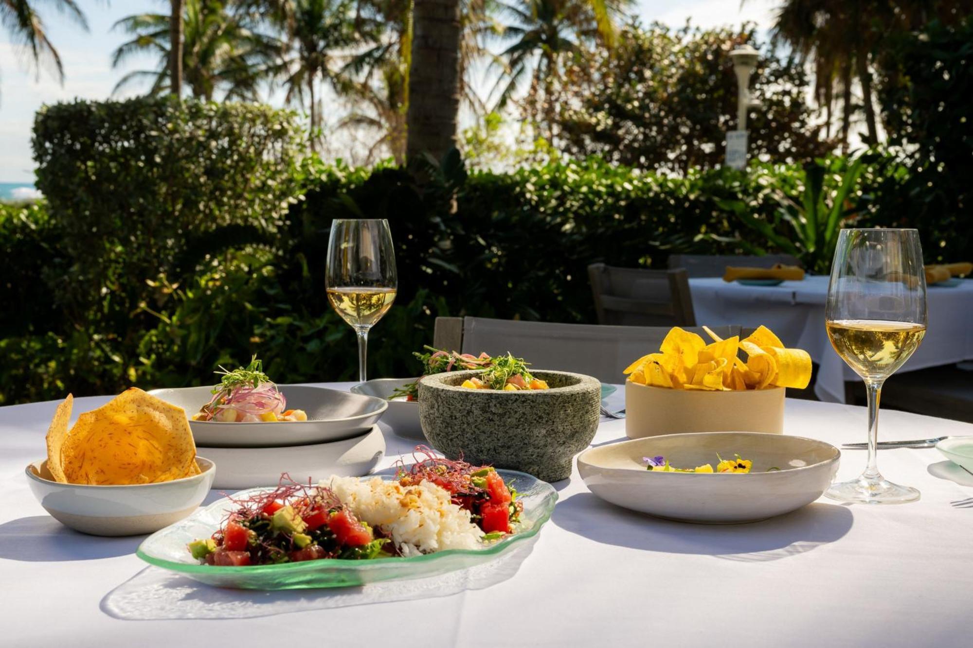 The Ritz-Carlton, South Beach Hotel Miami Beach Exterior photo